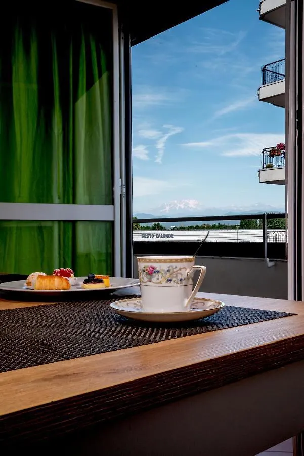 Isa Center - Leonardo Accademy - Mxp - Lakes Sesto Calende Apartment